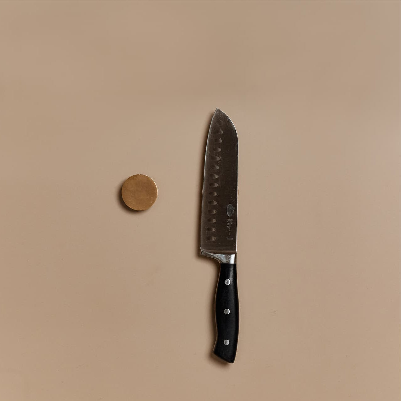 Knivholder Pluto Messing