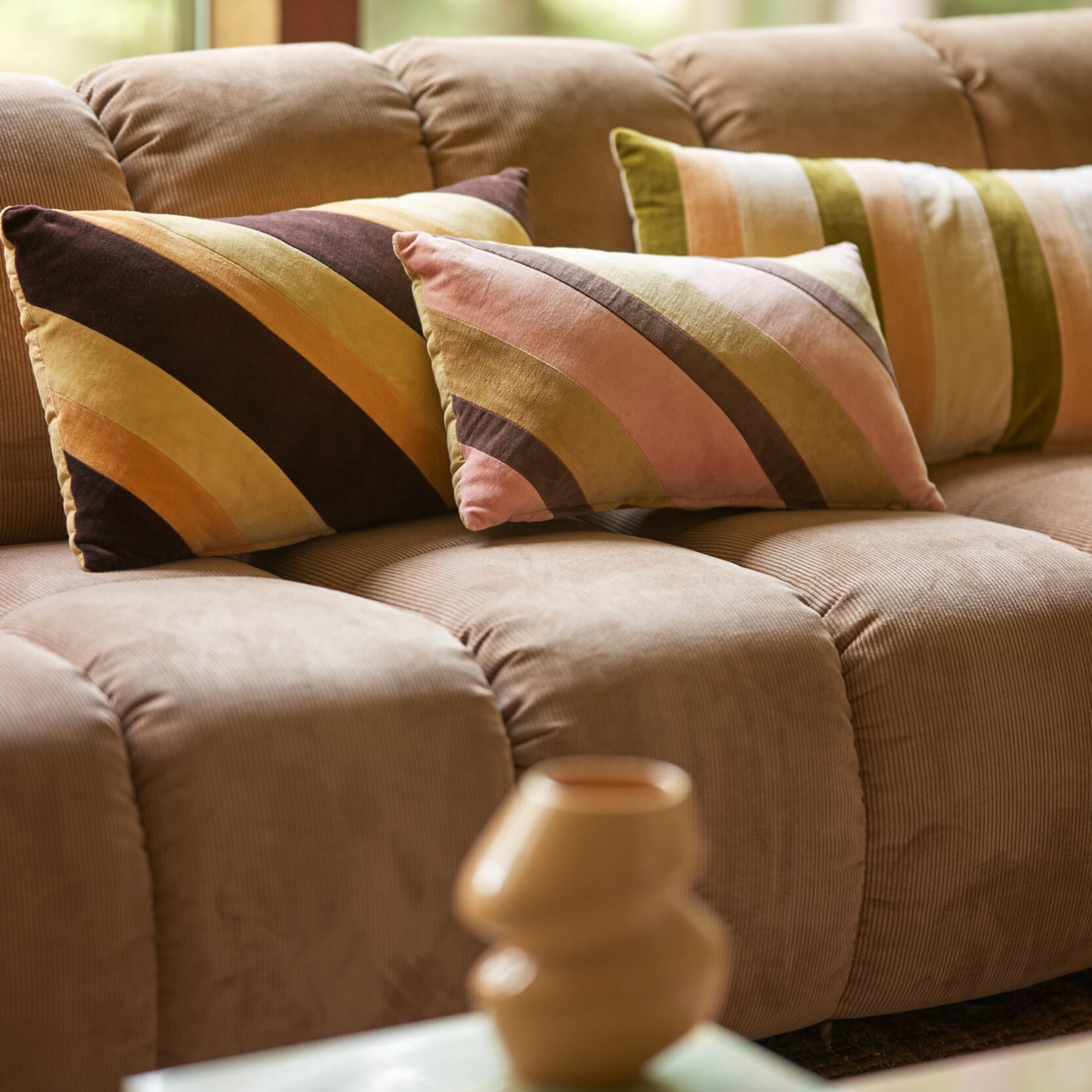 Pute Stripe Velvet Fame 60x35 - Bilde 2