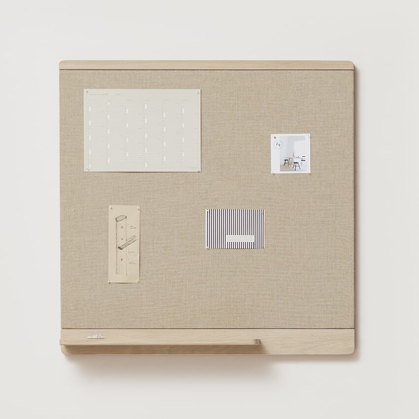 Rim Oppslagstavle Hvitoljet Eik 75x75 - Hovedbilde