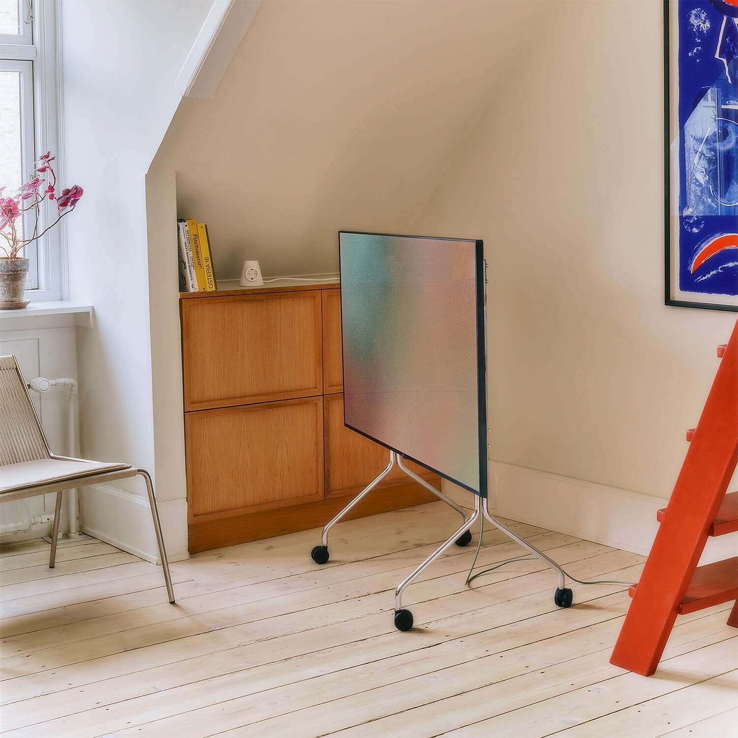 TV-stativ Moon Rollin' Chrome - Bilde 6