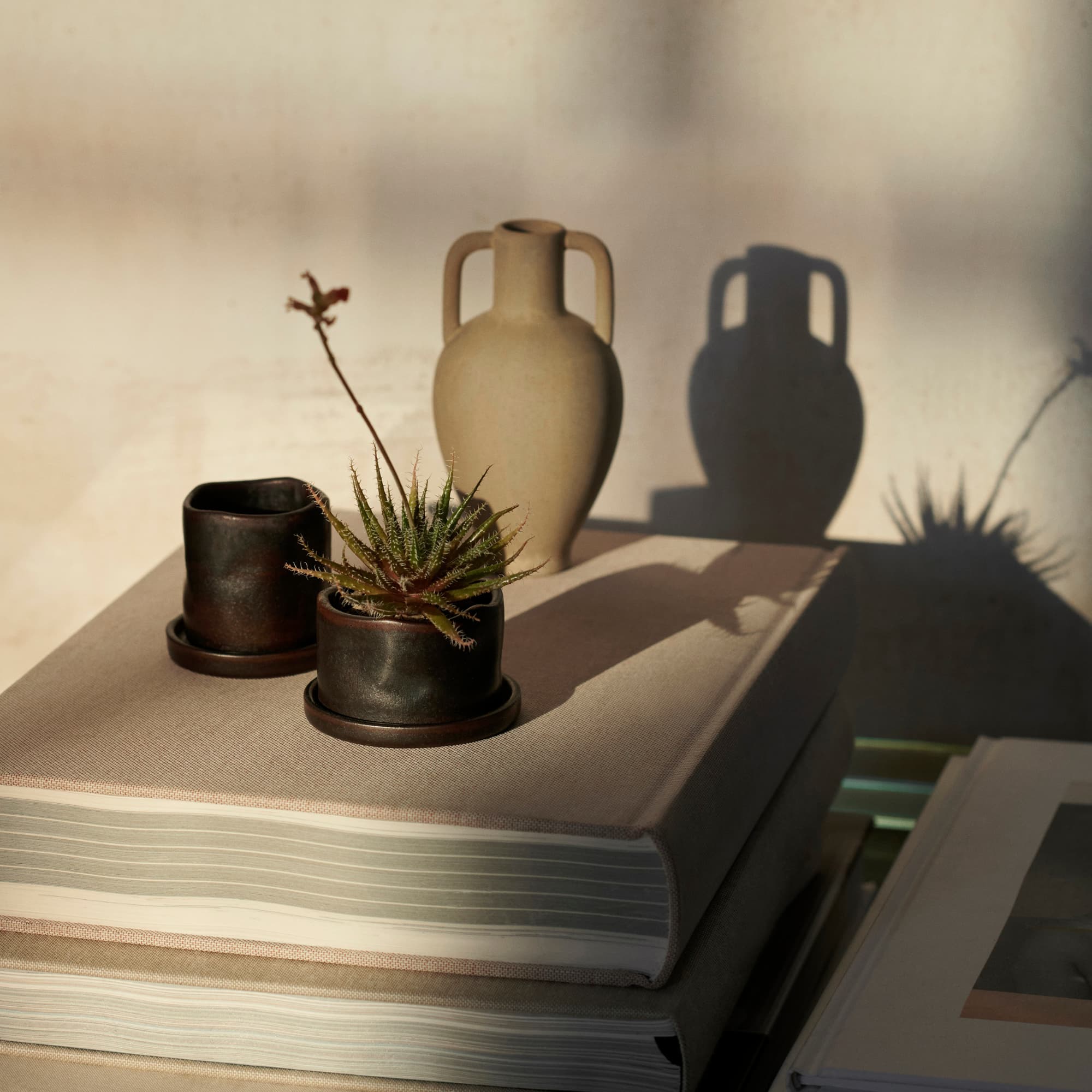 2 stk | Uneru Minipotter Svart