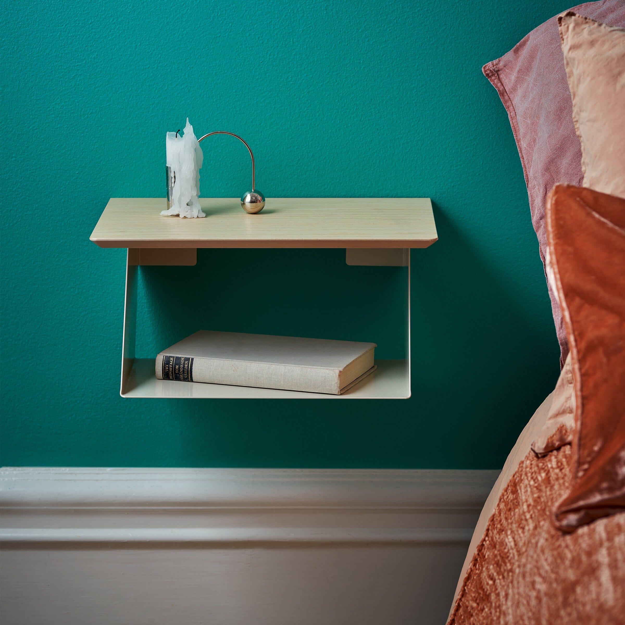 Edgy Wood Hylle - Relatert 1