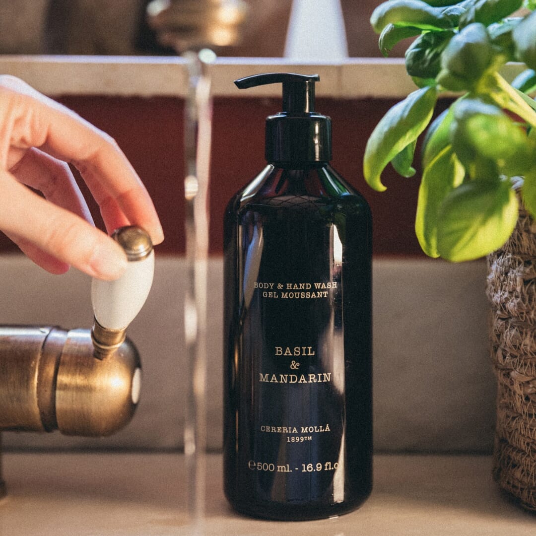 Såpe Amber & Sandalwood 500 ml - Bilde 2