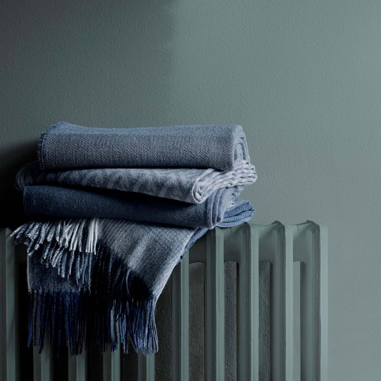 Alpakkapledd Classic Dark Blue - Bilde 2
