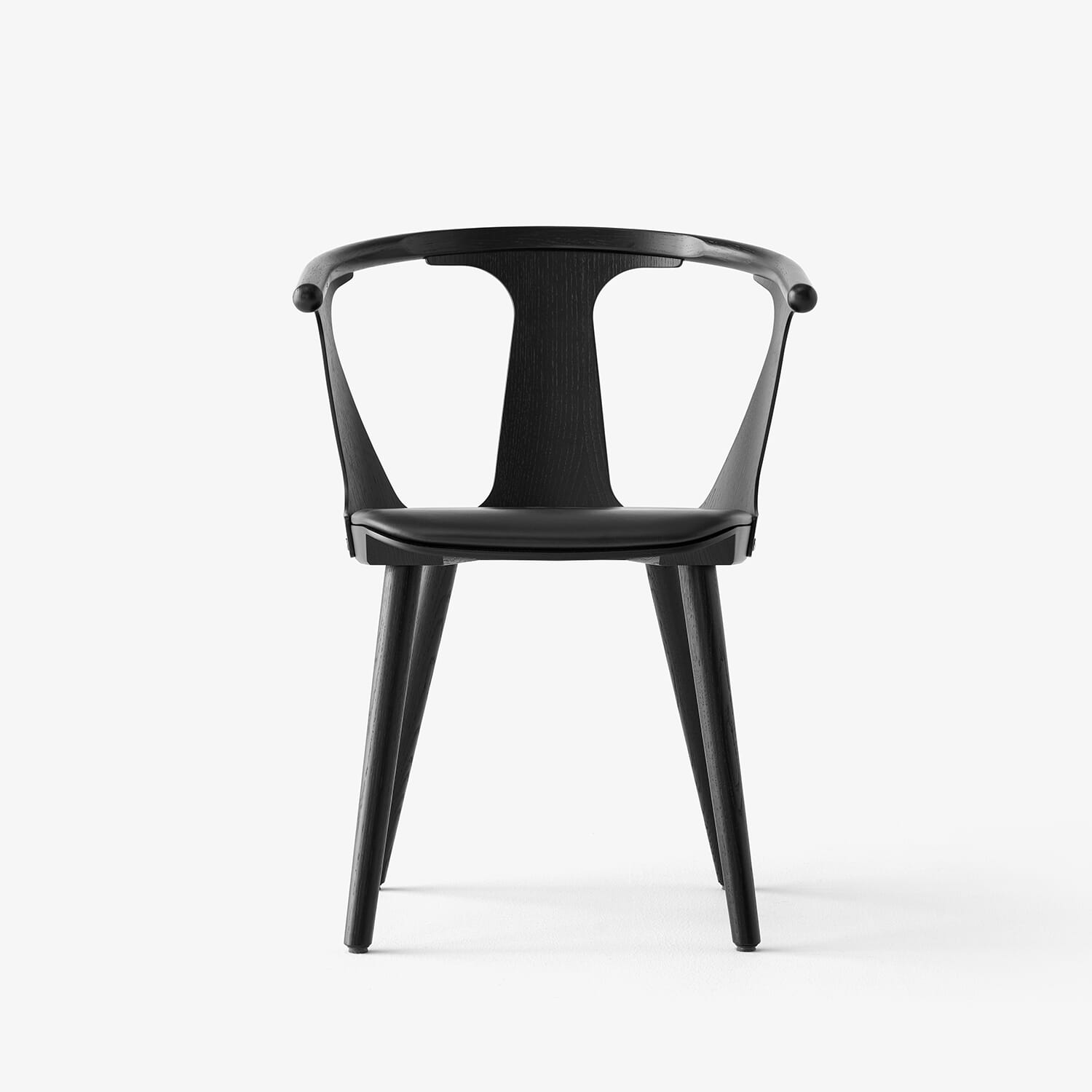 2 stk | In Between Stol SK2 Svart Eik/Svart Skinn - Hovedbilde