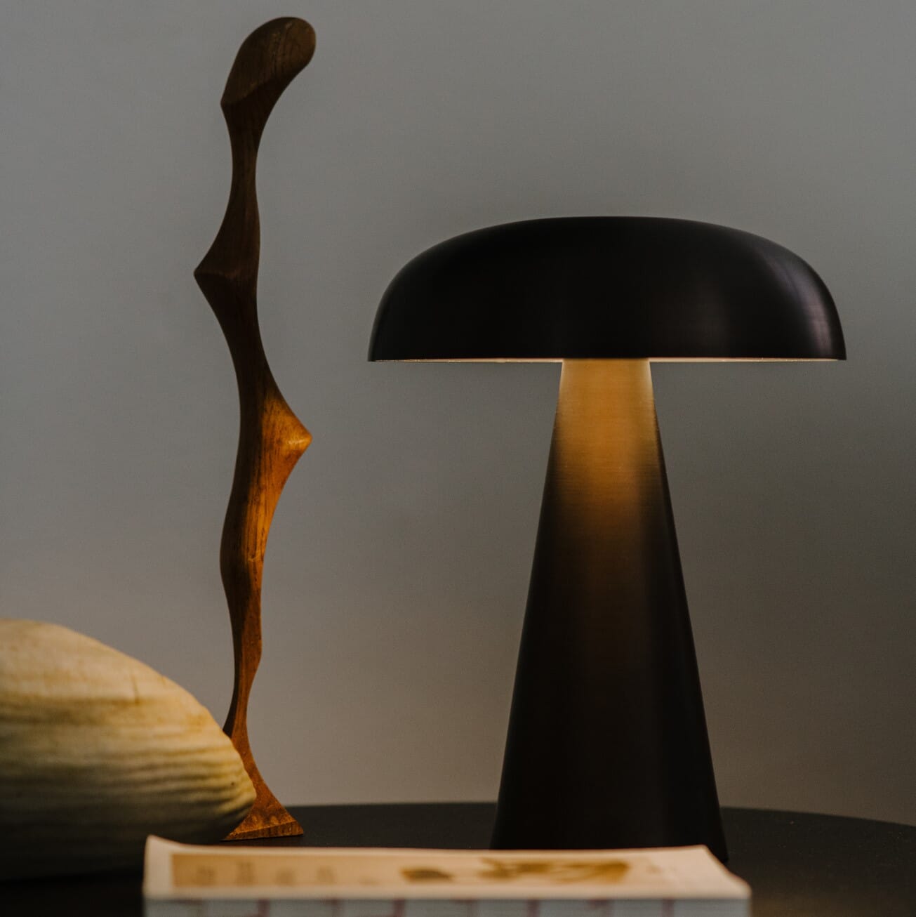 Como Oppladbar Lampe SC53 Bronzed Brass