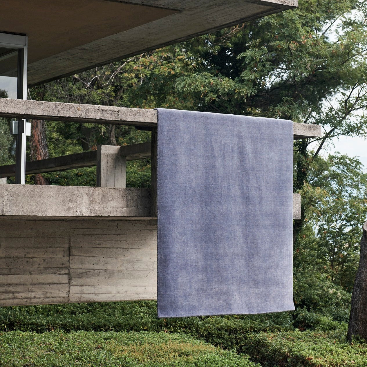 Gulvteppe Moor Grey Blue Thunder