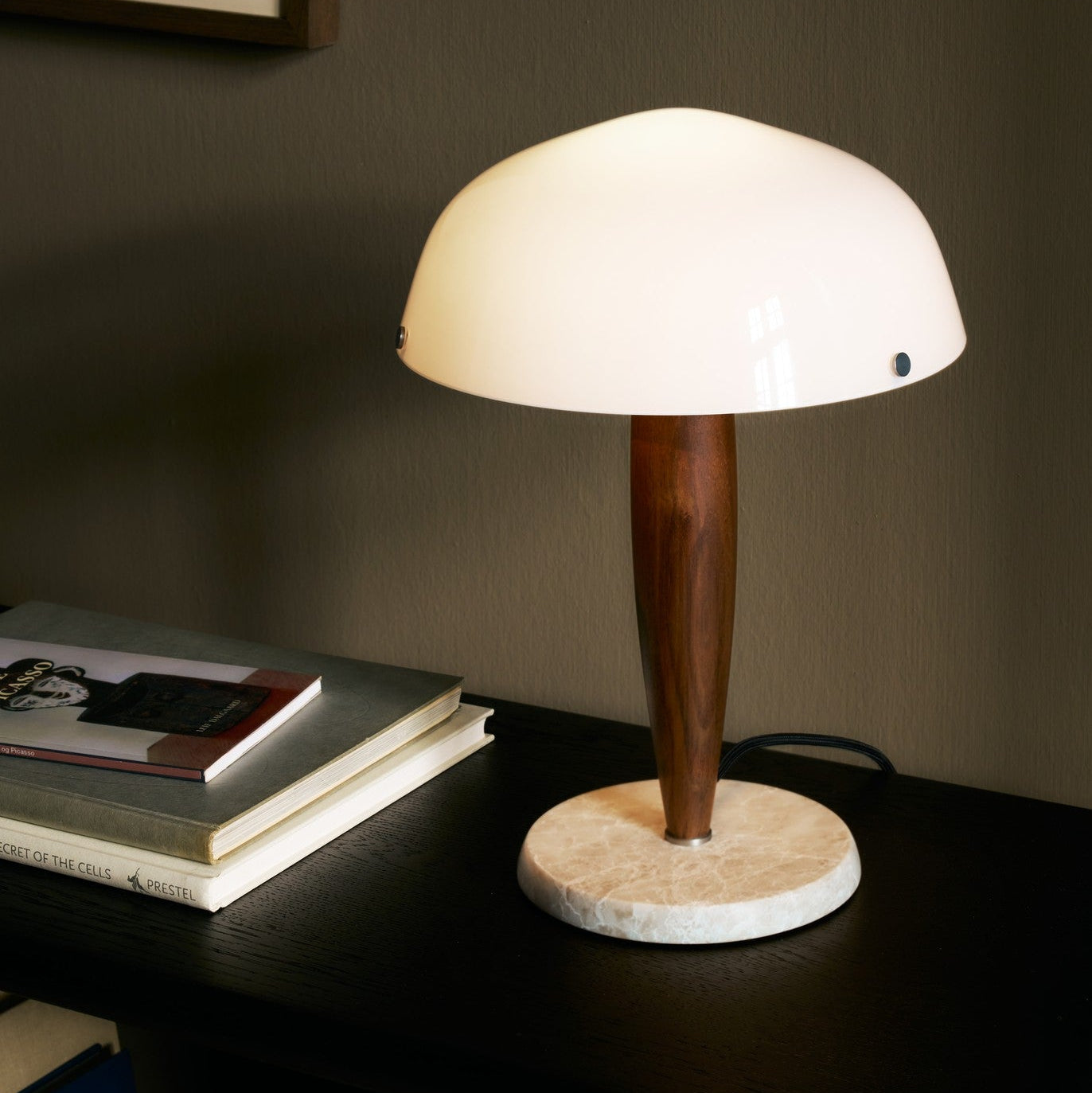 Herman Bordlampe SHY3 Walnut Cream Marble Opal