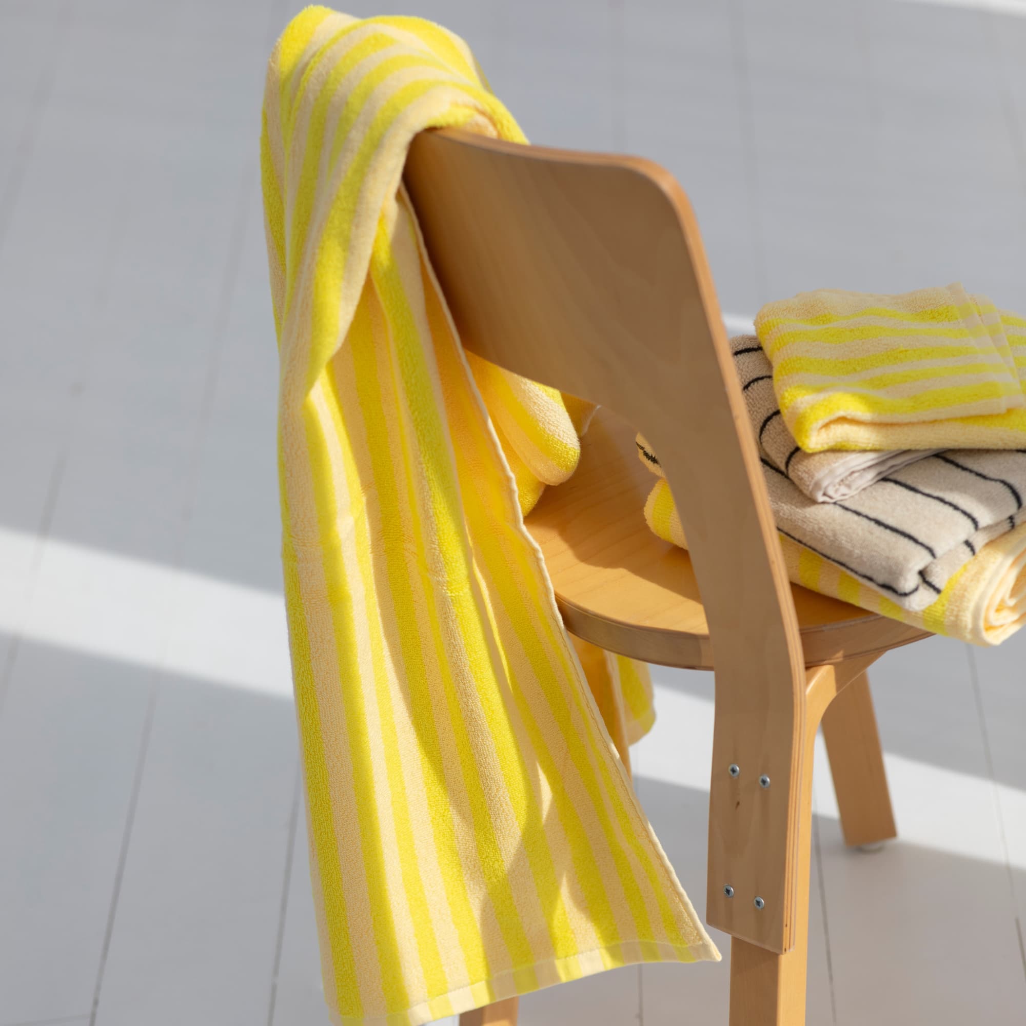Badehåndkle Pristine & Neon Yellow 70x140