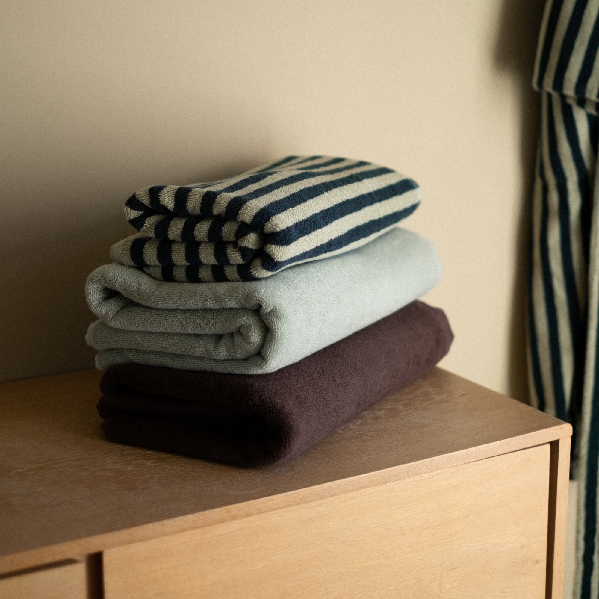 Badehåndkle Silver Sage 70x140