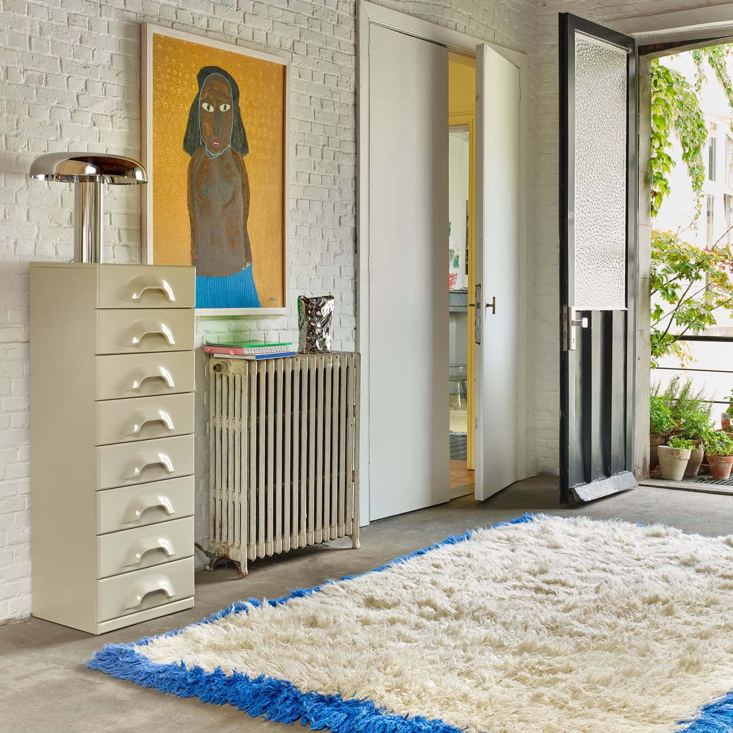 Chest of 8 drawers, Cream