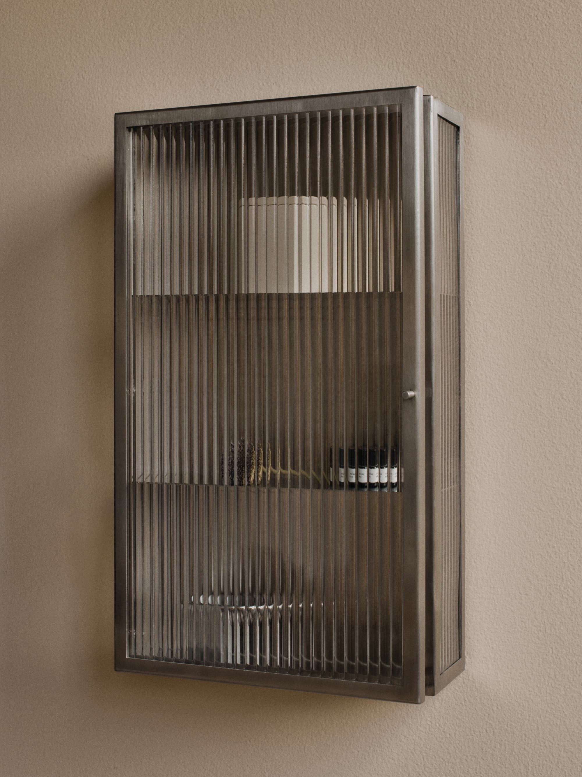 Haze Veggskap 35x60