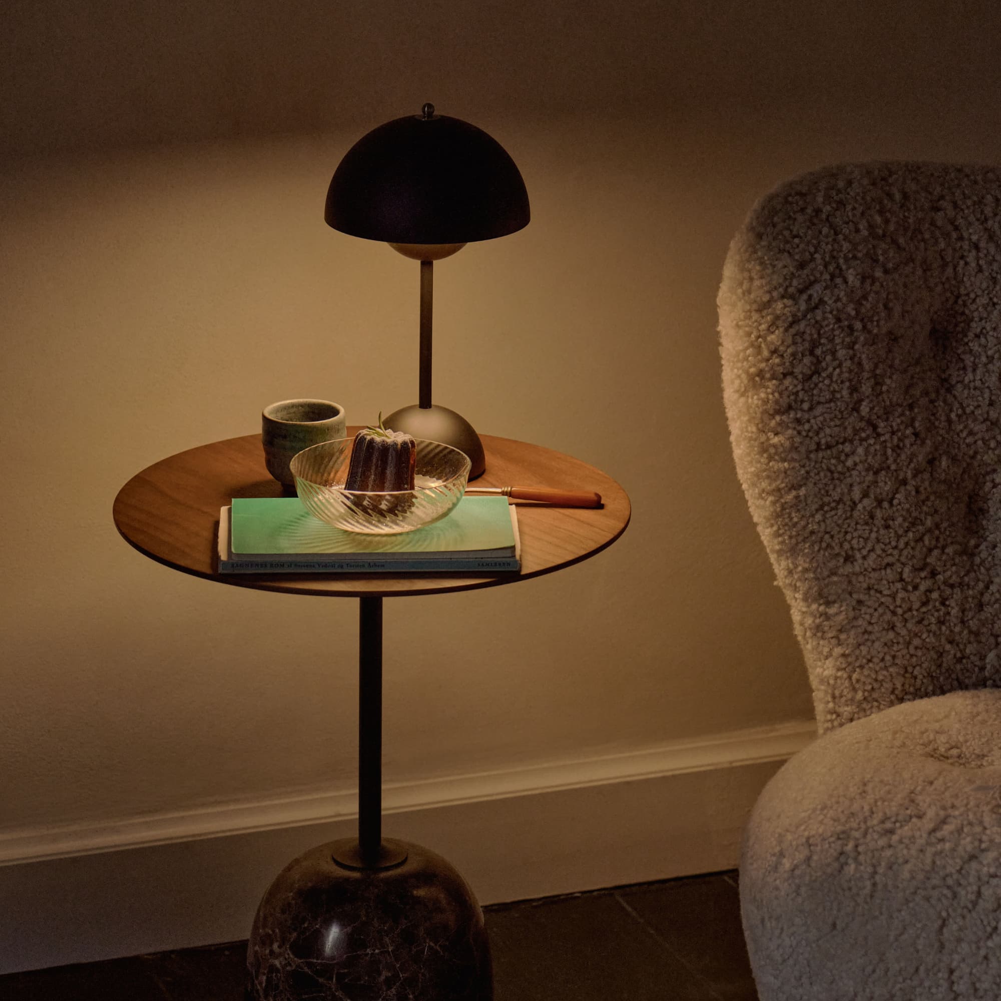 Flowerpot VP9 Oppladbar Lampe Matt Svart