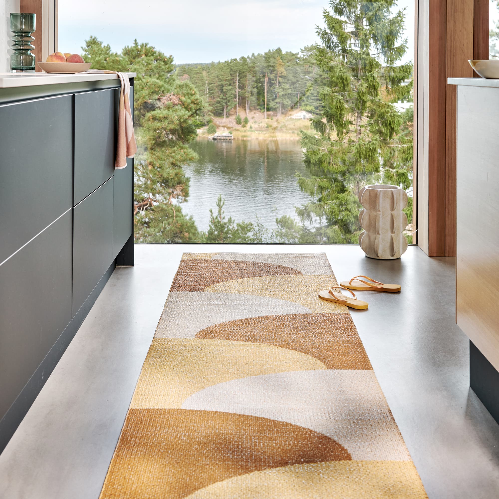 Hill Ochre/Pale yellow/Cream