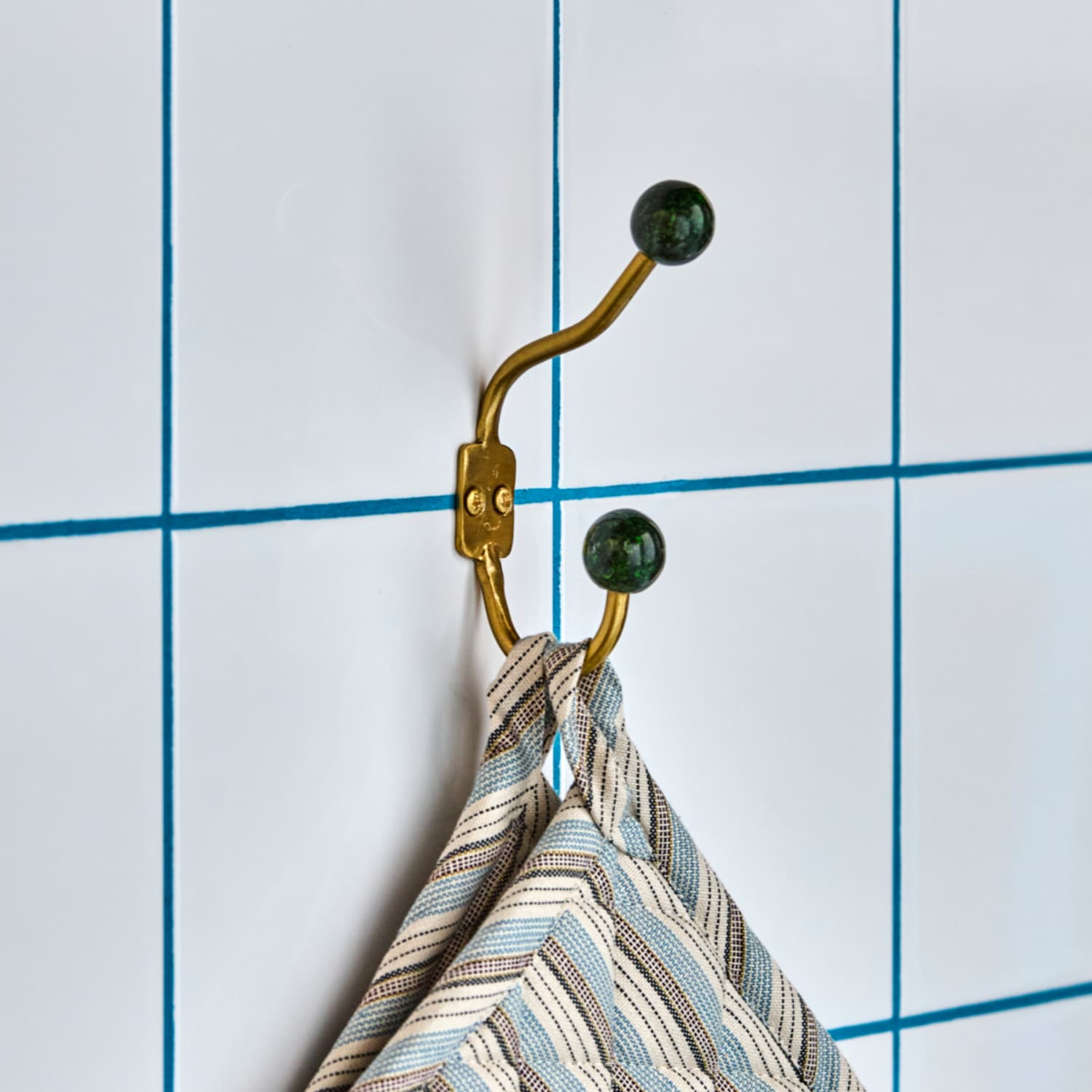 2 stk | Knagg Ball Grønn H:13