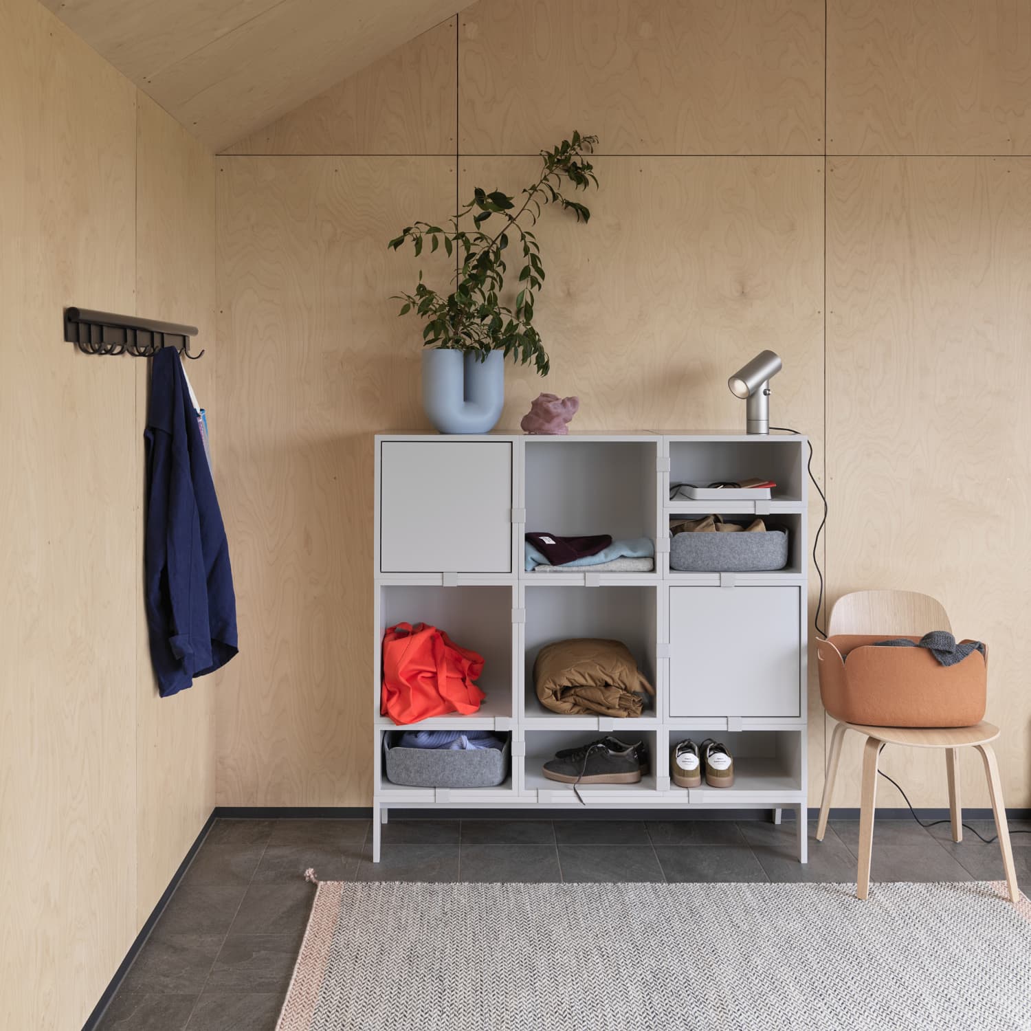 Knaggrekke Coil Svart 60cm