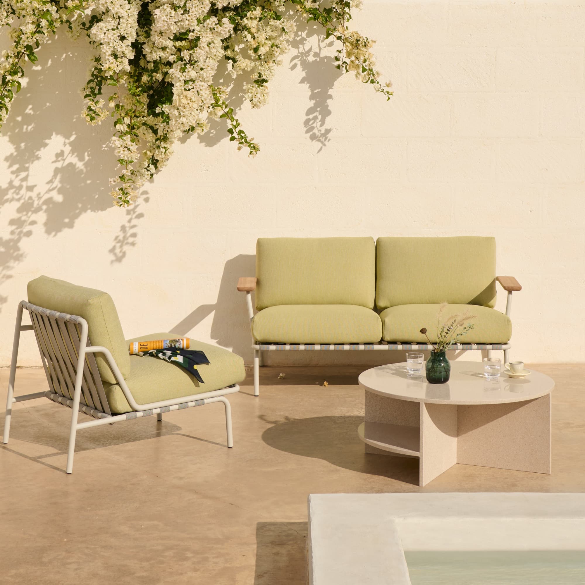Loungebord Halves Ø85 - Light Taupe Terrazzo