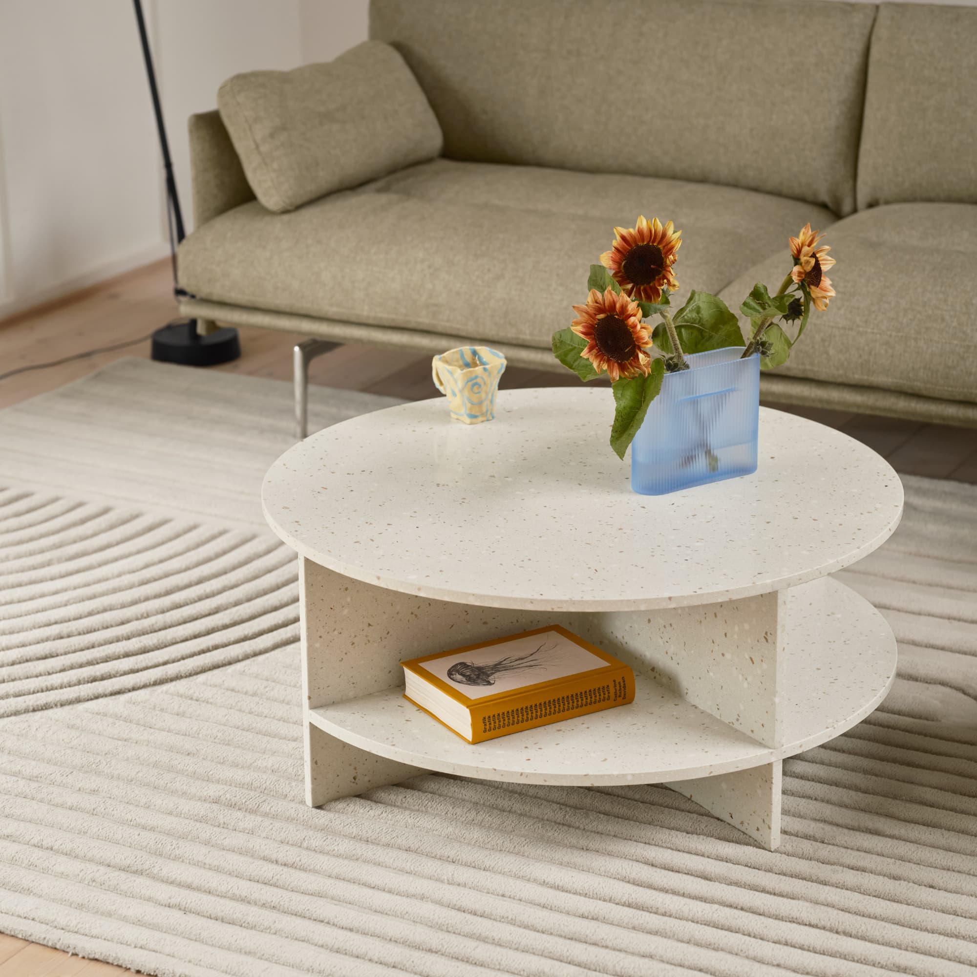 Loungebord Halves Ø85 - Off-White Terrazzo