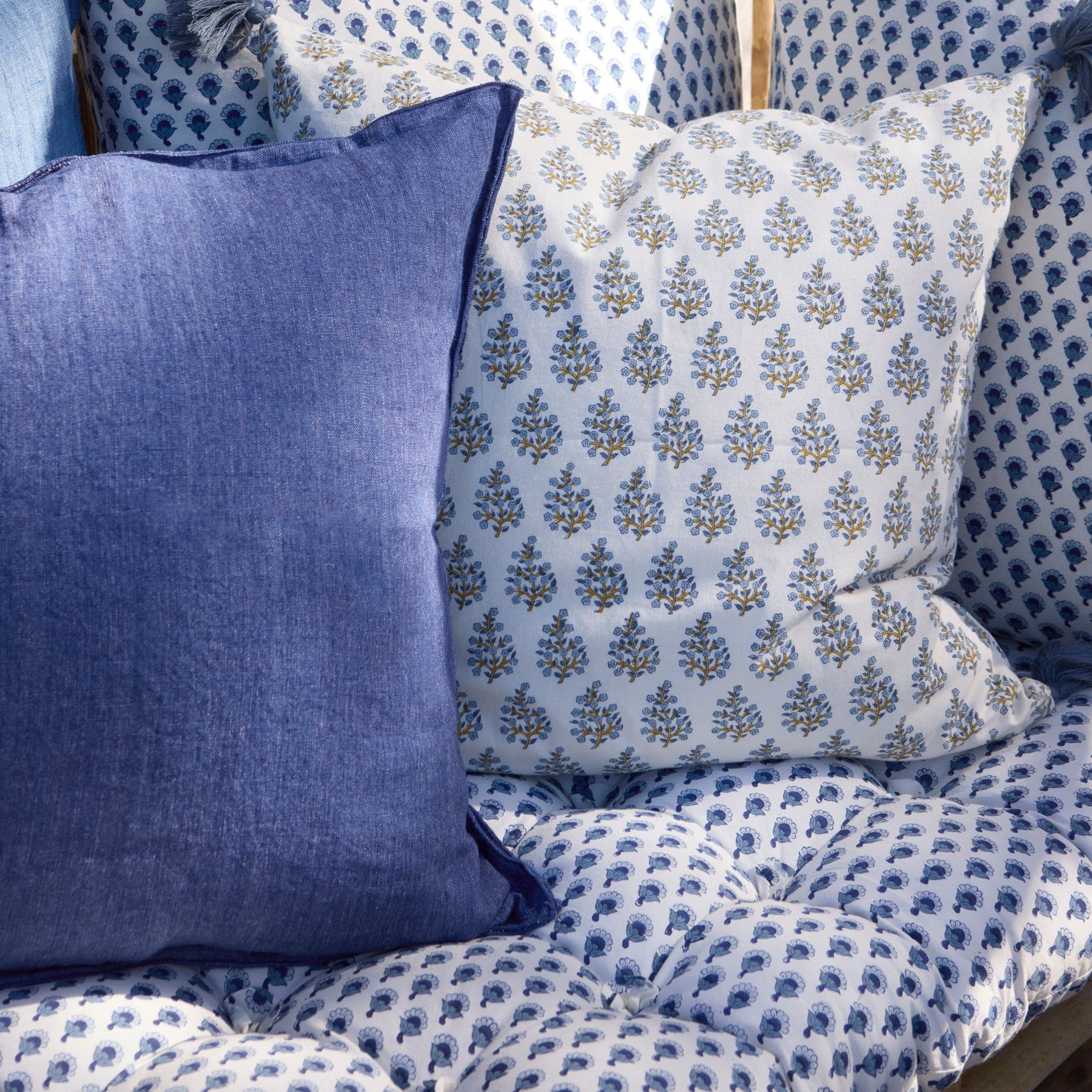 Madrass Asha Indigo 70x180