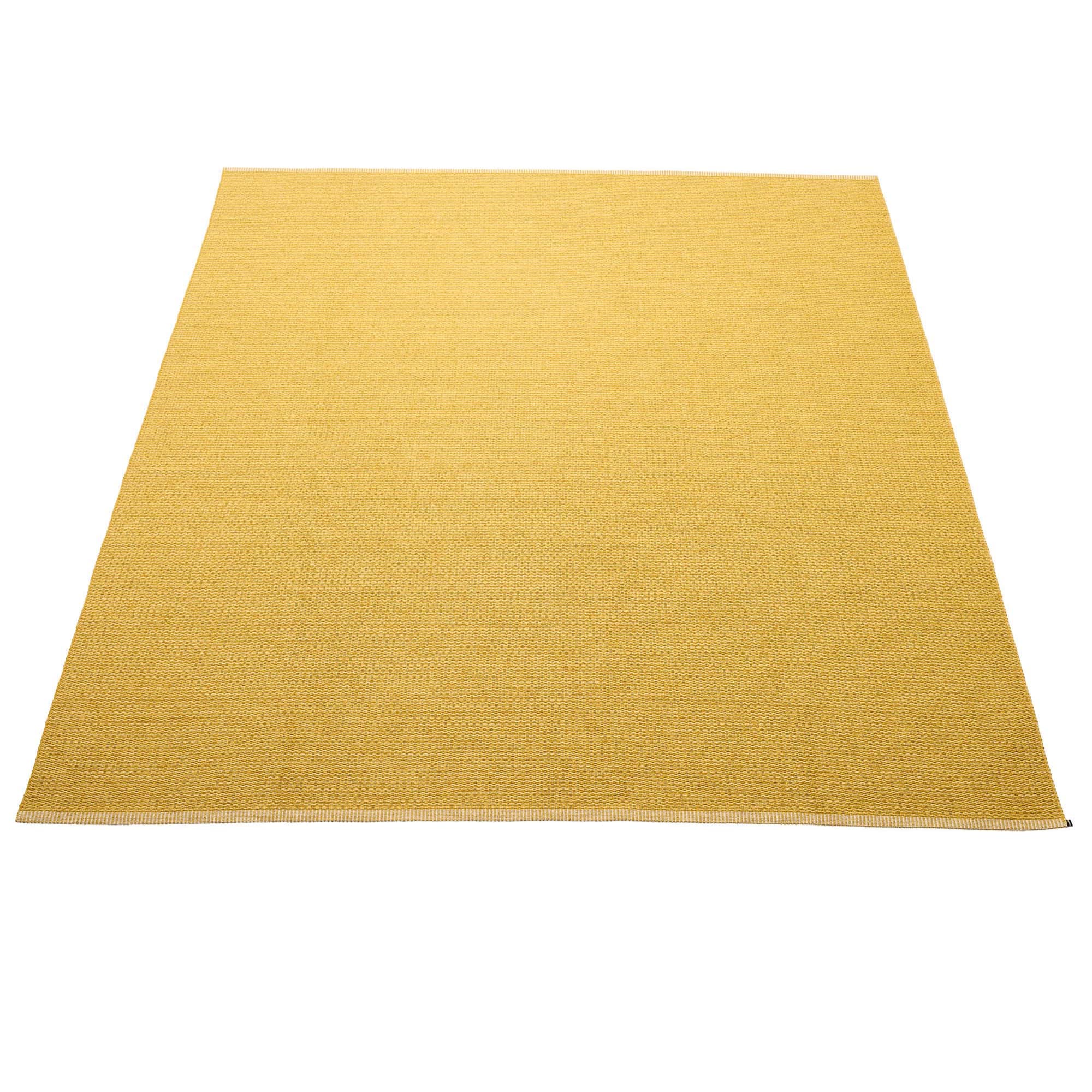 Mono Pale Yellow