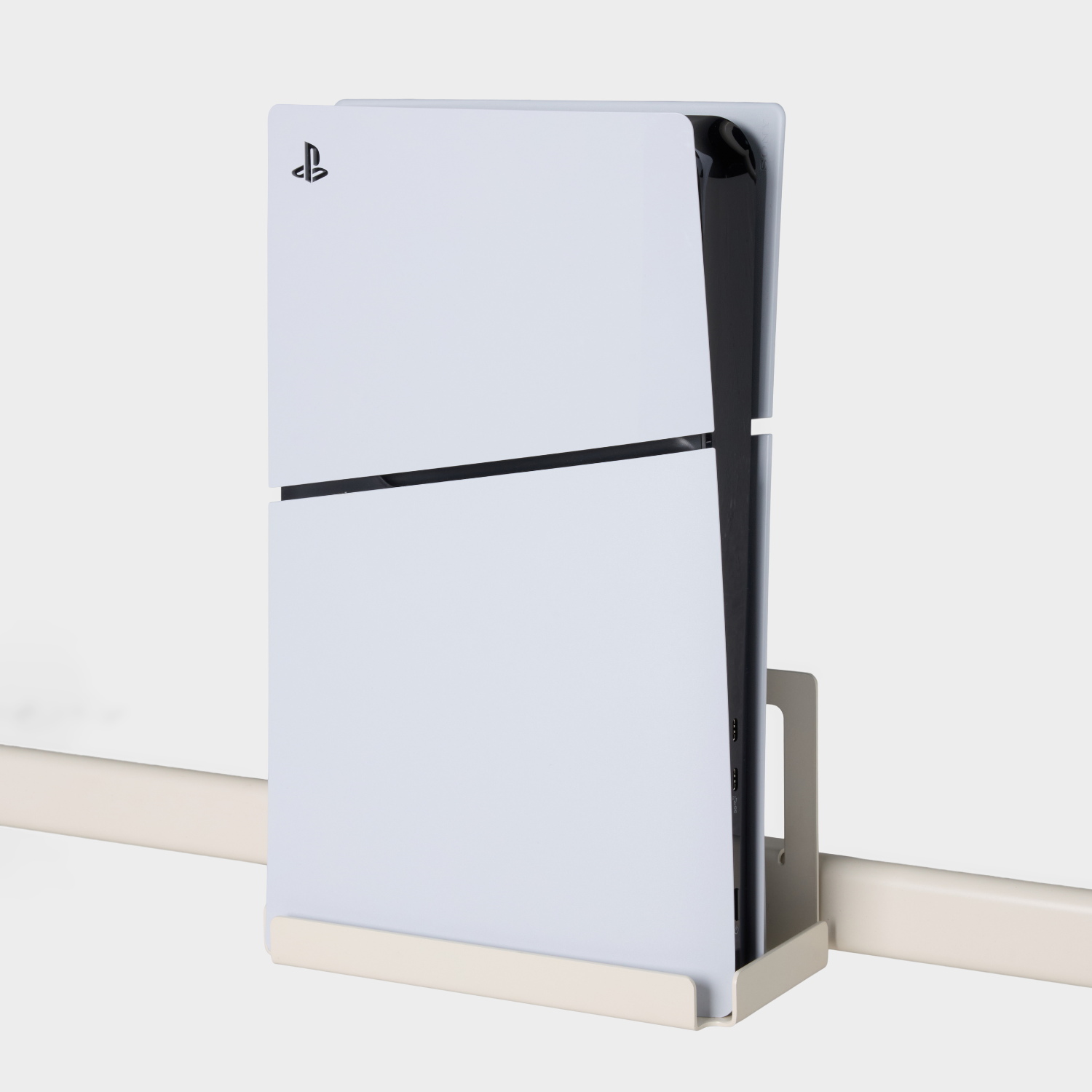 PS5 Slim holder til TV-stativ Pearl