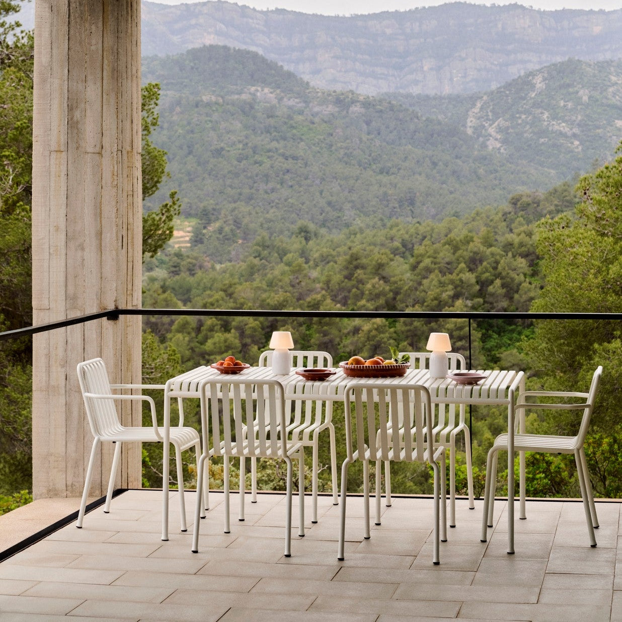 Palissade Spisestol med Armlener Cream White