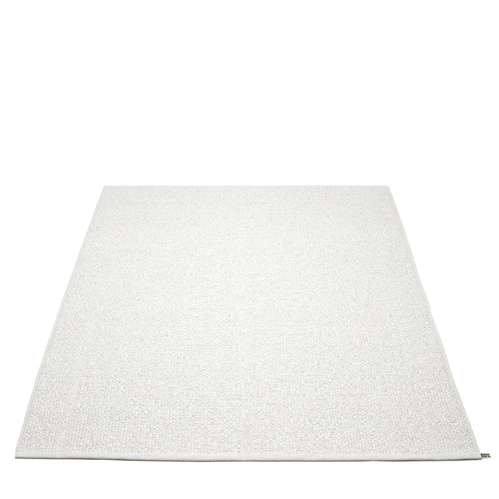 Svea White Metallic/White