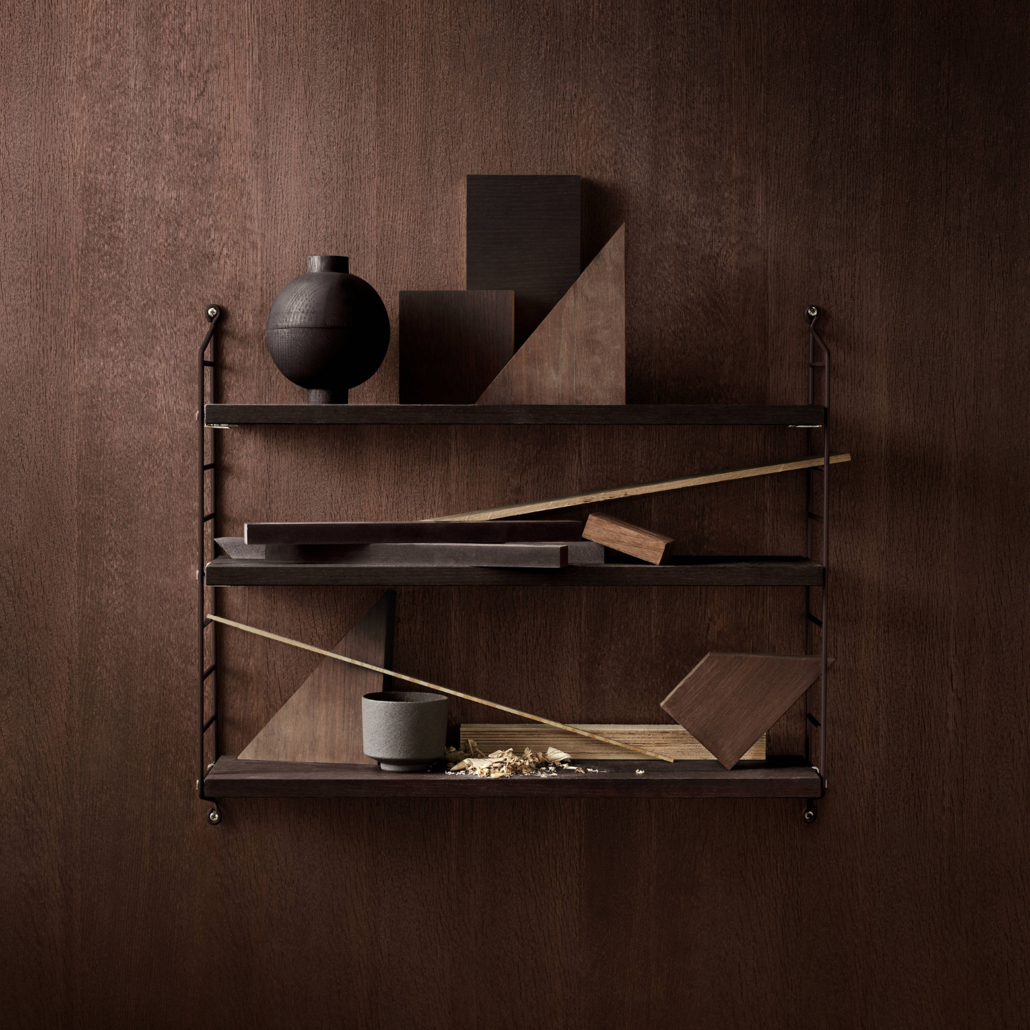 String Pocket Hylle Dark Oak/Dark Brown