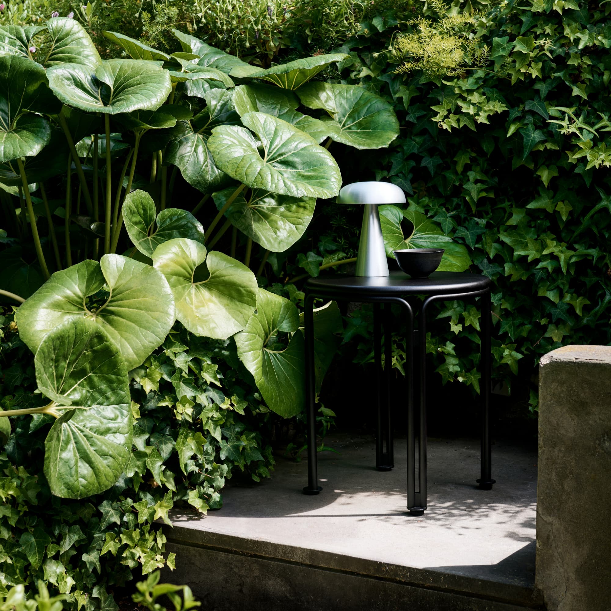 Utendørs Sidebord Thorvald SC102