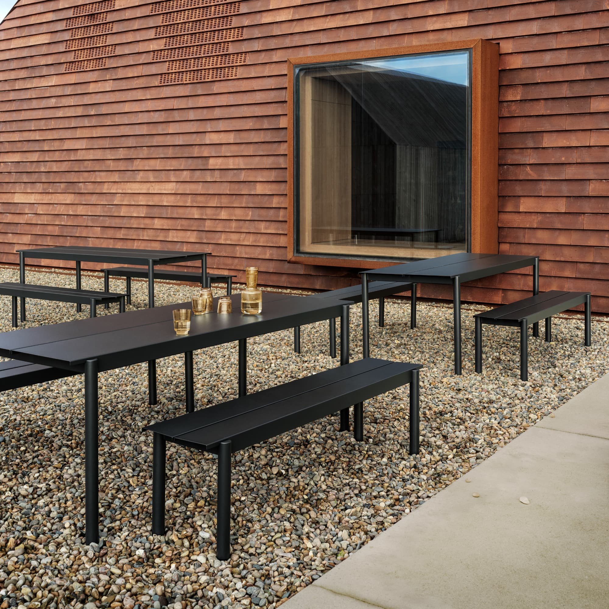 Utebenk Linear 170x34
