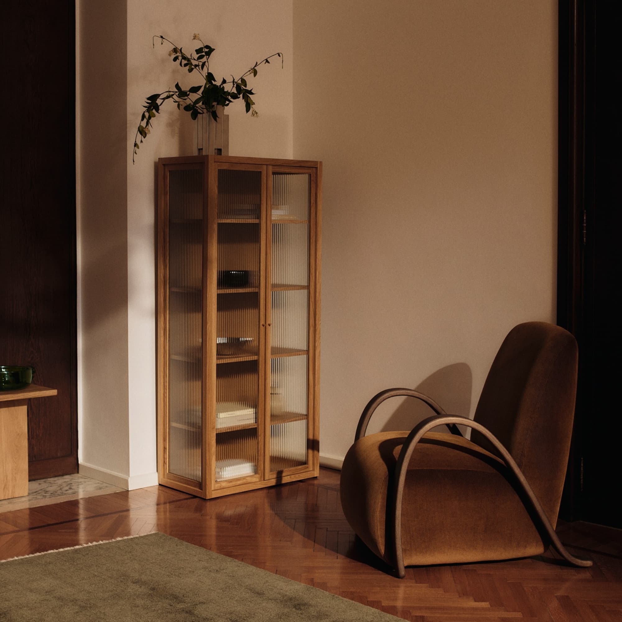 Vitrineskap Reed Natural Oak