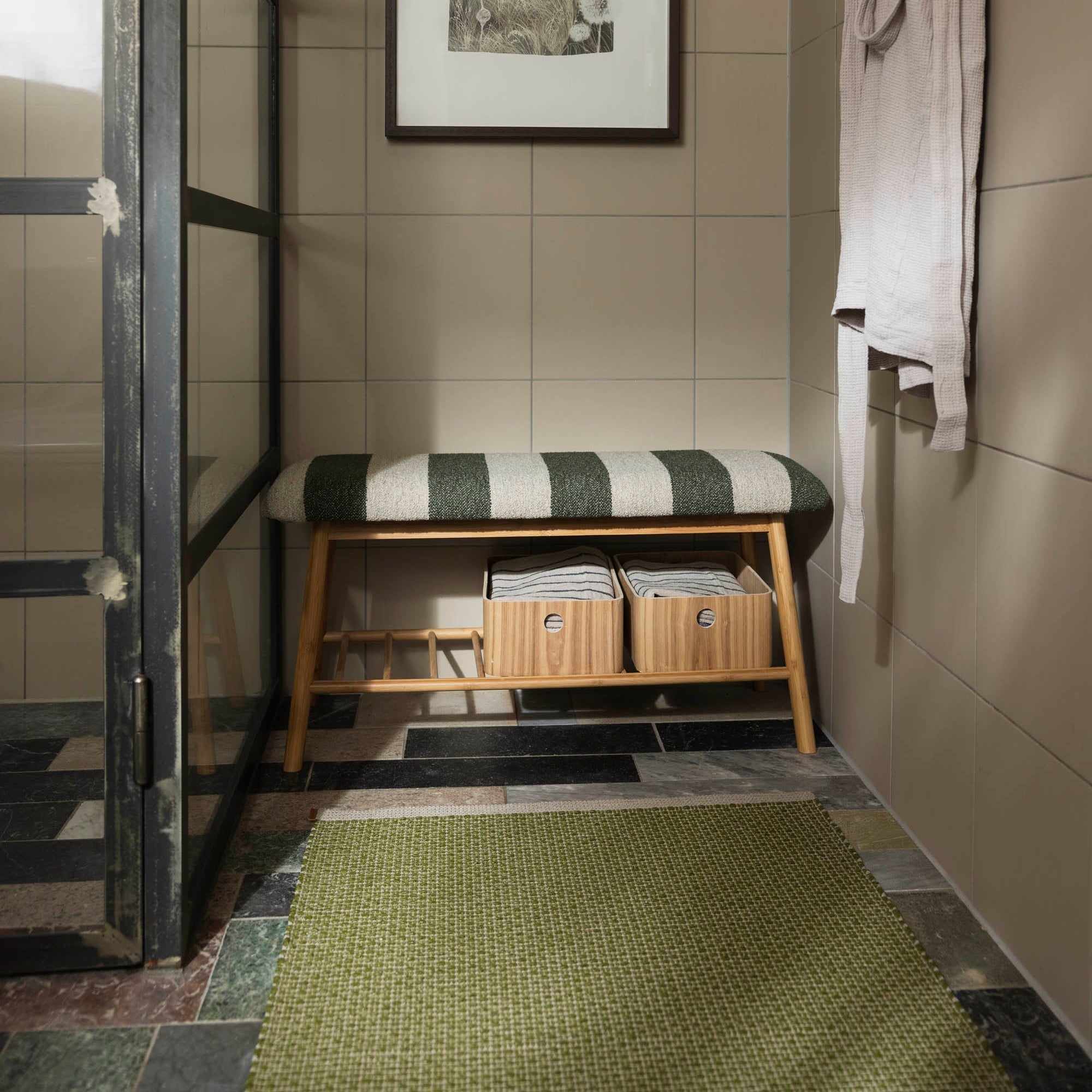 Nils Dark Olive