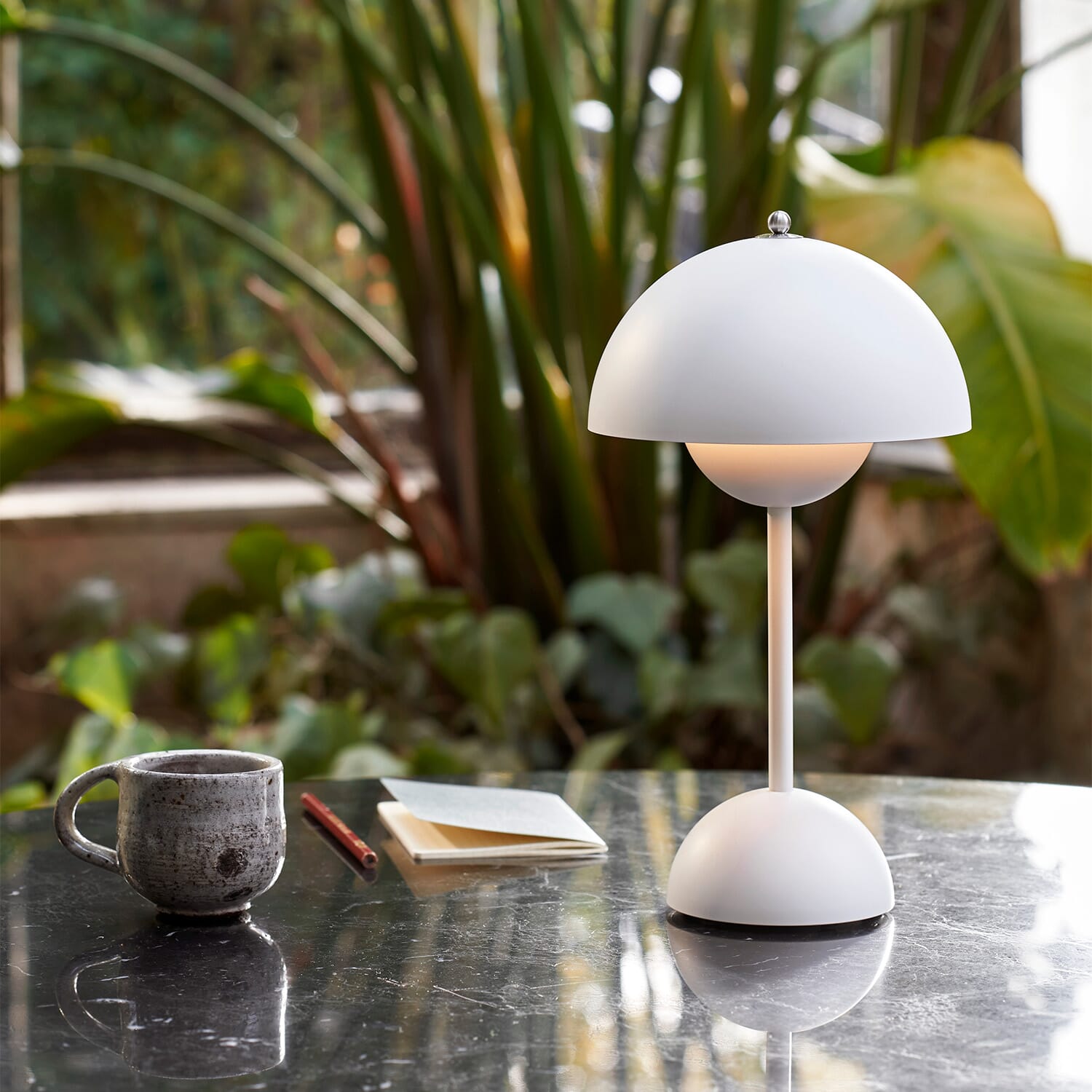 Flowerpot VP9 Oppladbar Lampe Matt Hvit - Bilde 4