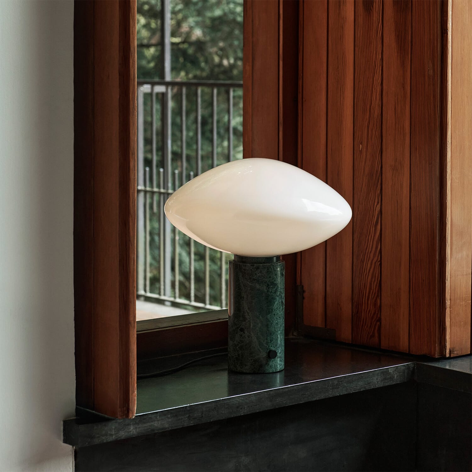 Bordlampe AP17 - Hovedbilde