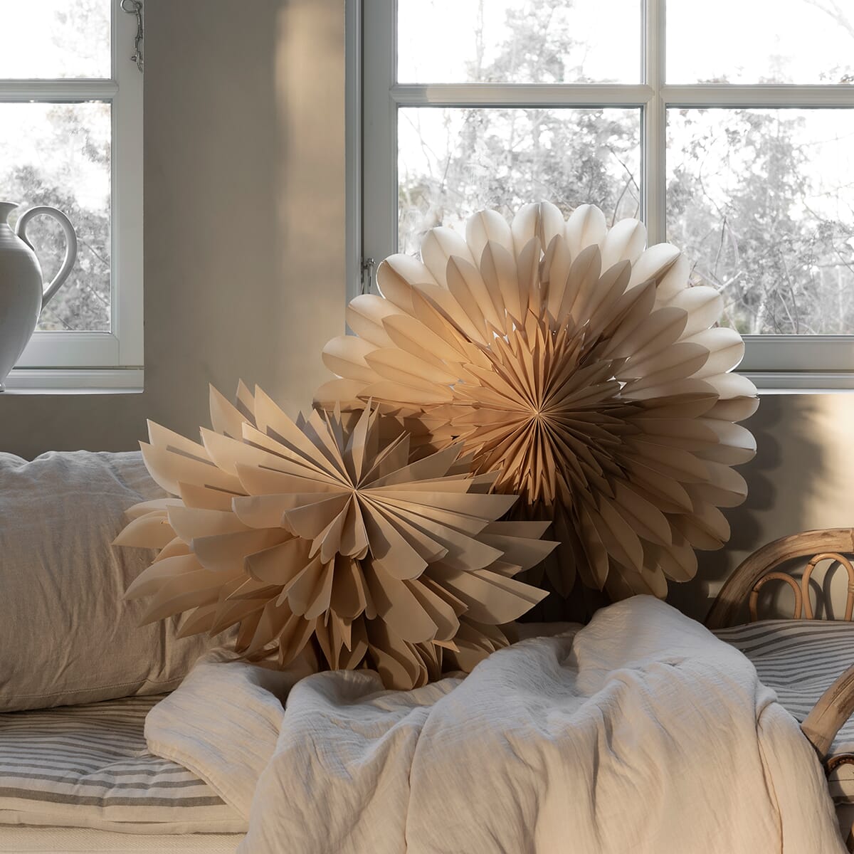 Athena Julestjerne Beige Ø:50 - Hovedbilde