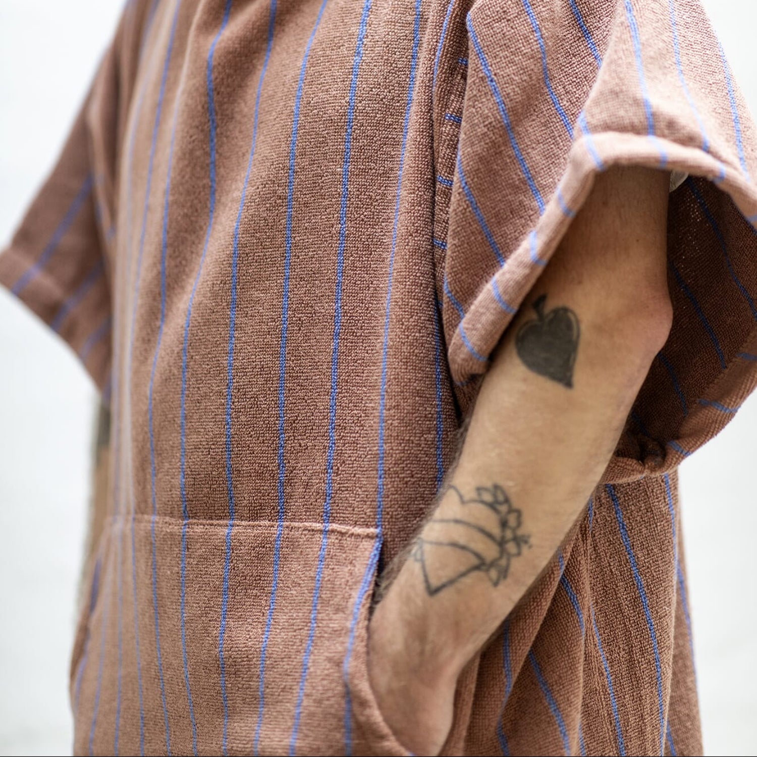 Badeh†ndkle Poncho Camel/Marine - Bilde 4