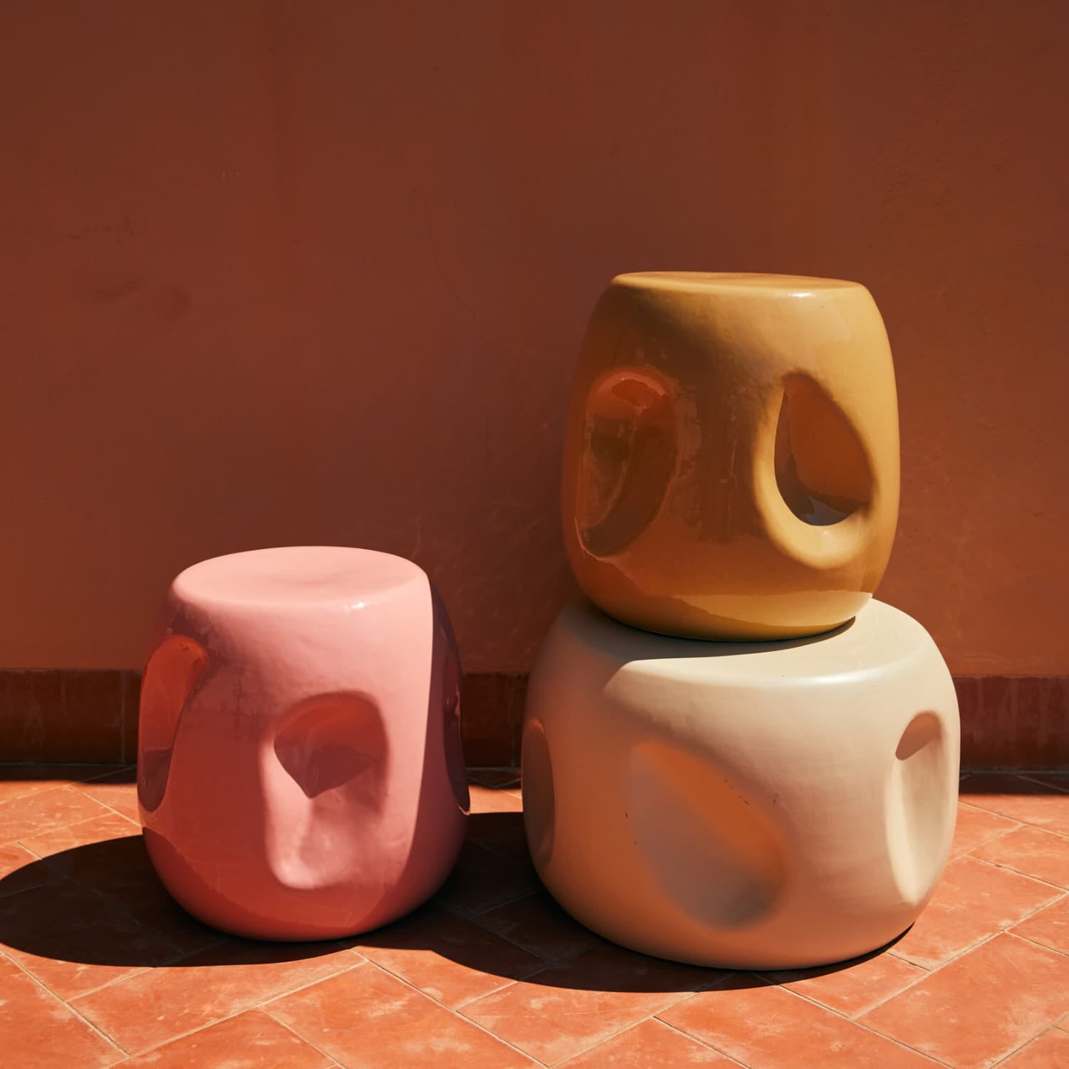 Currents ceramic side table coral - Hovedbilde