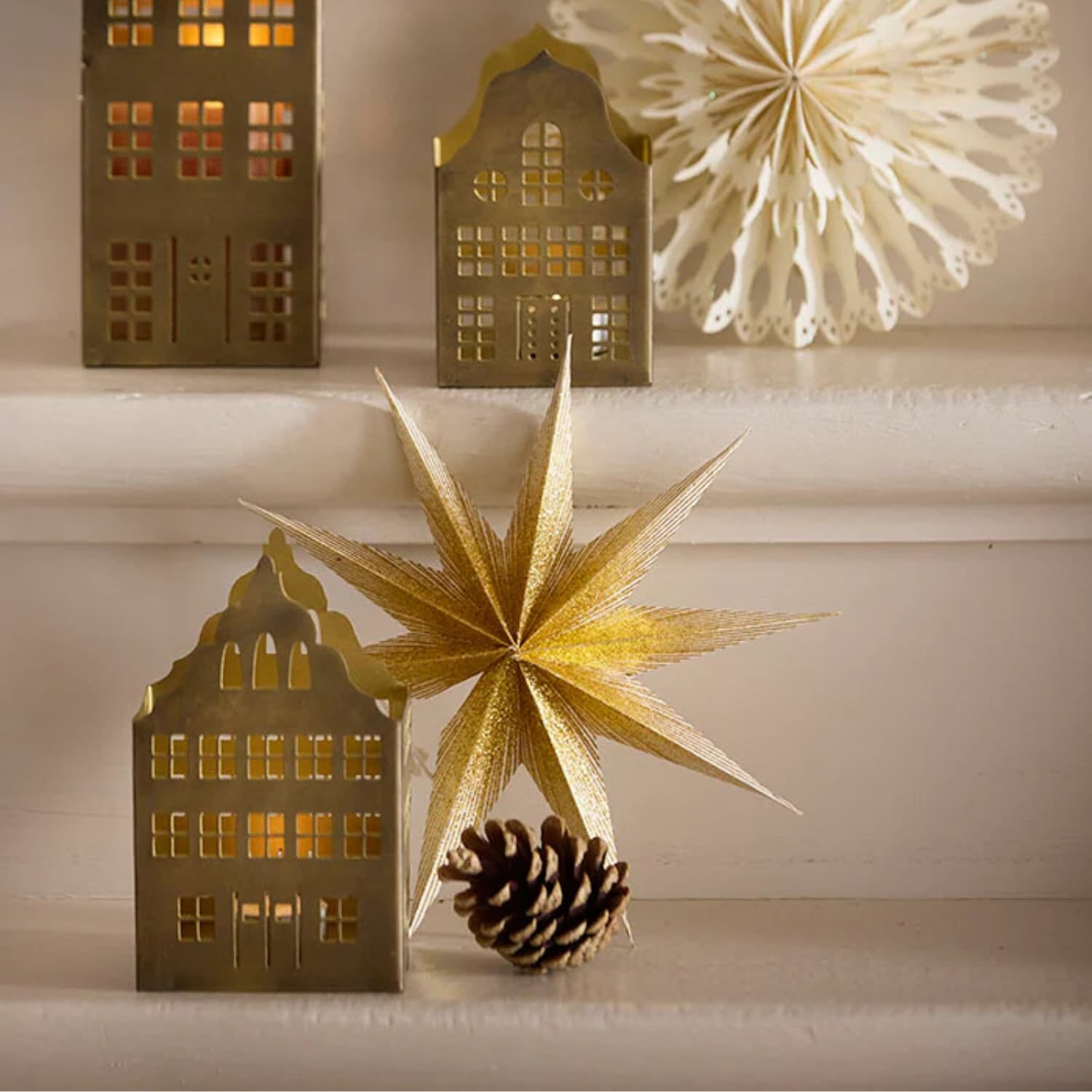 Lysestake Townhouse H16cm Golden