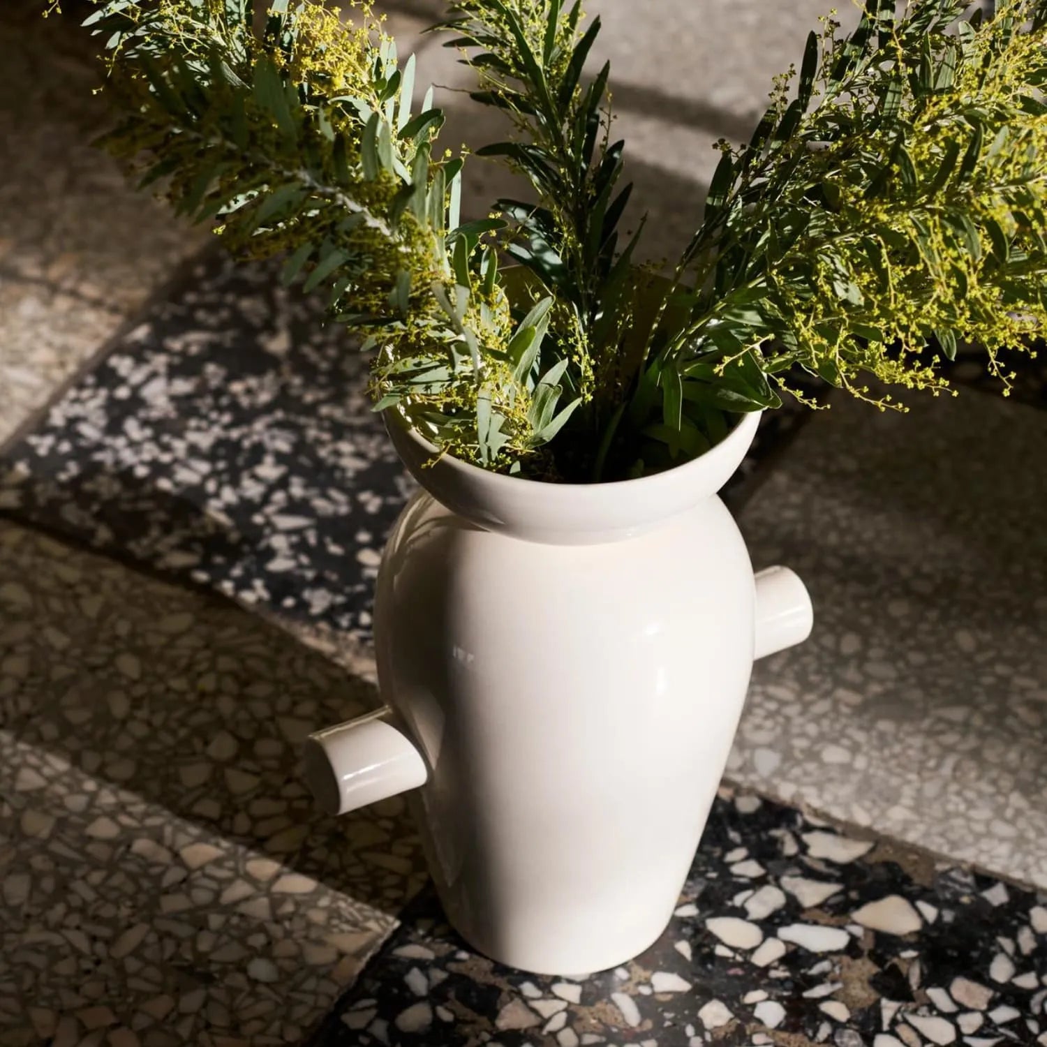 Momento Vase JH40 H28 cm Cream