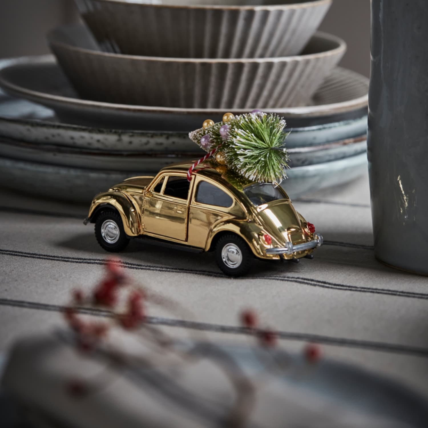 Julebil VW Boble Gull Stor L: 12,5cm