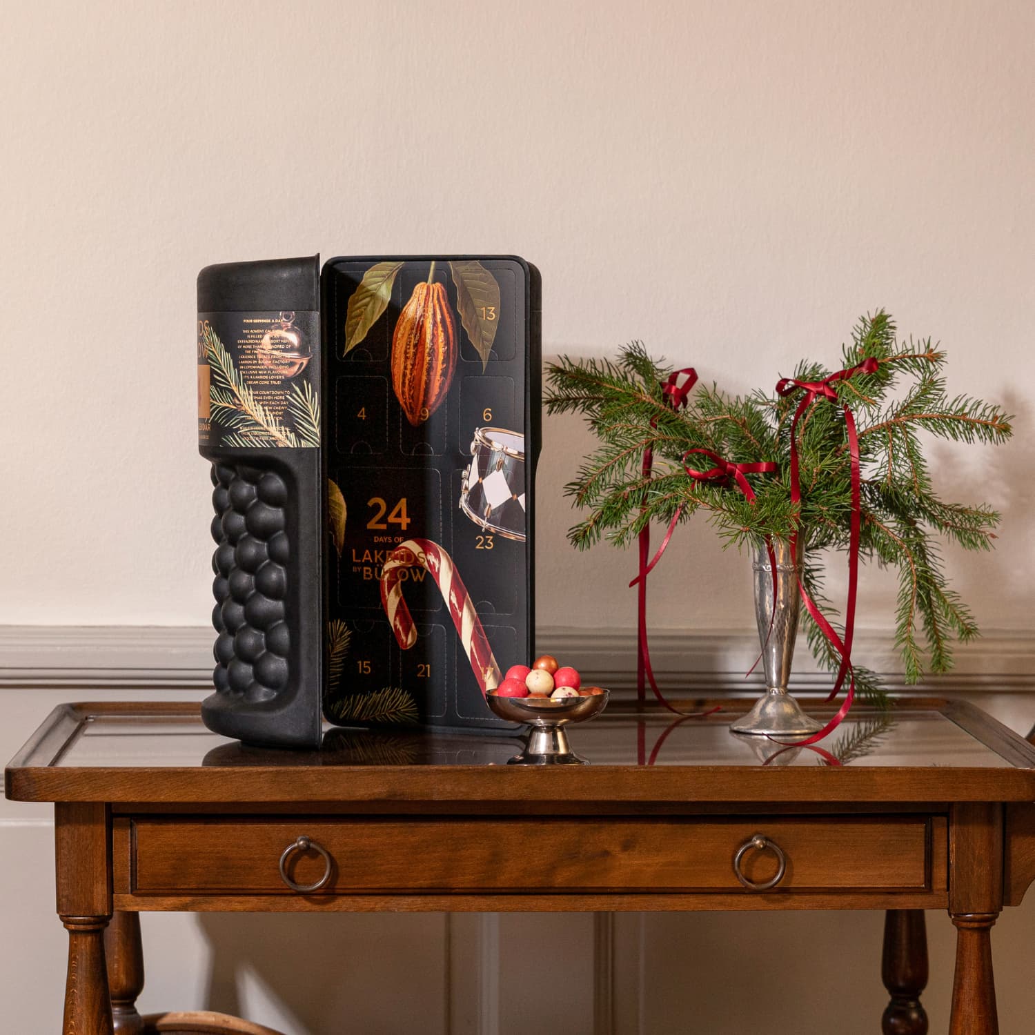 FORHÅNDSSALG | Large Lakris Julekalender + gratis Small D Salt & Caramel