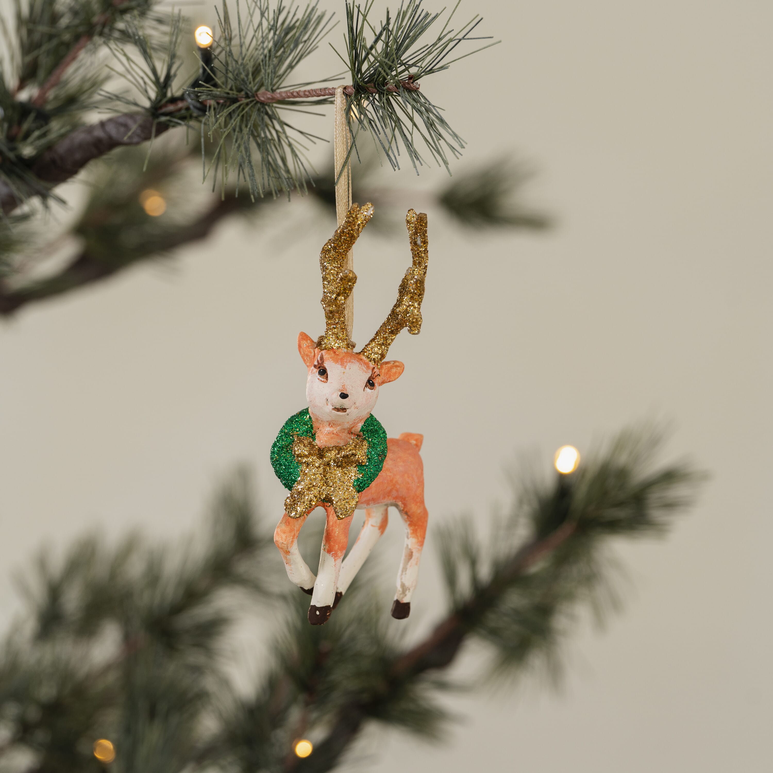 Juletrepynt Rudolf med Krans - Hovedbilde