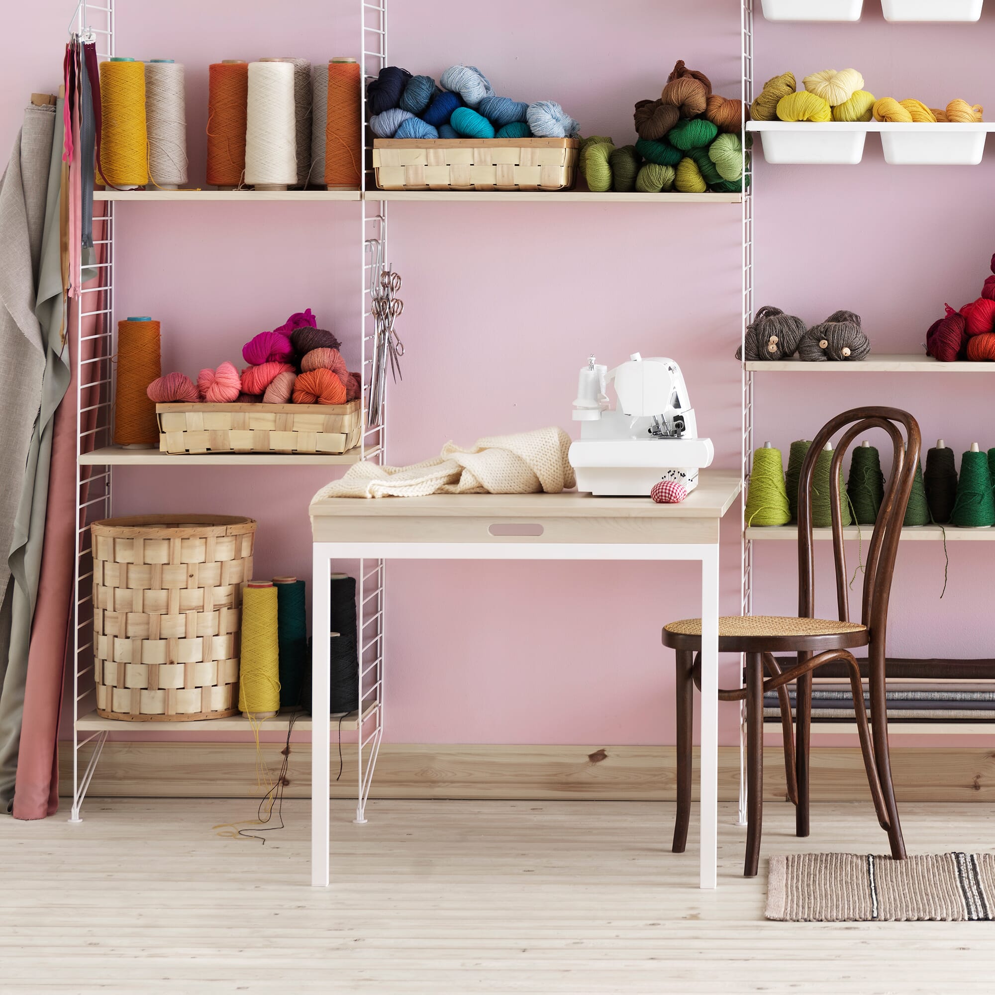 String Arbeidsplass m/klaffebord 140x200