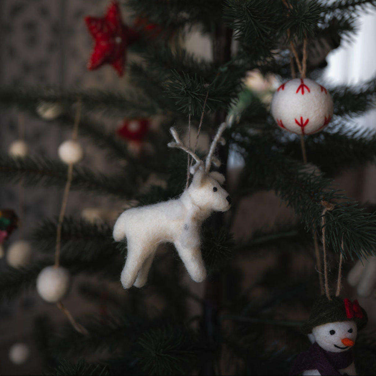 Juletrepynt Voffen Albinohjort