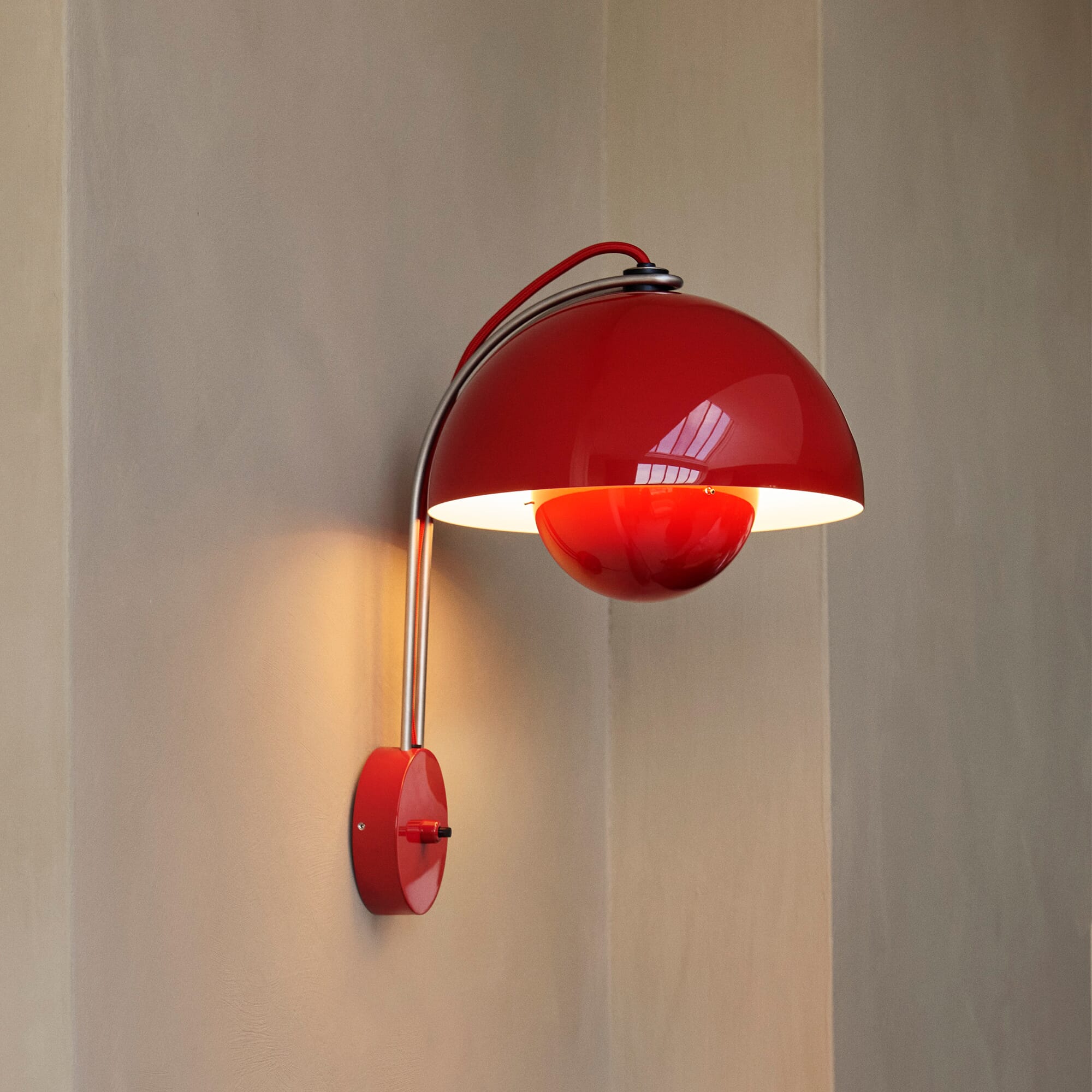 Flowerpot VP8 Vegglampe - Hovedbilde