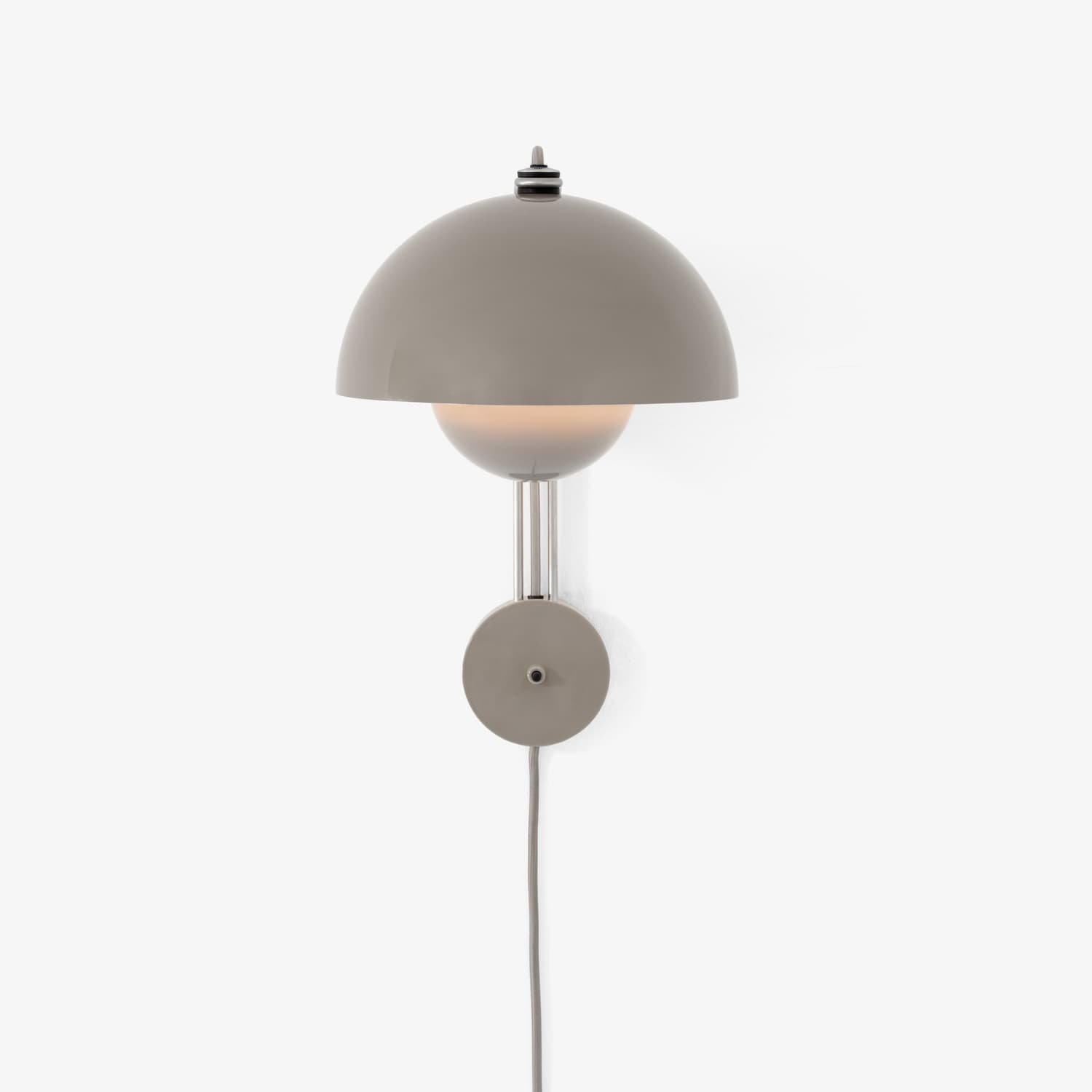 Flowerpot VP8 Vegglampe