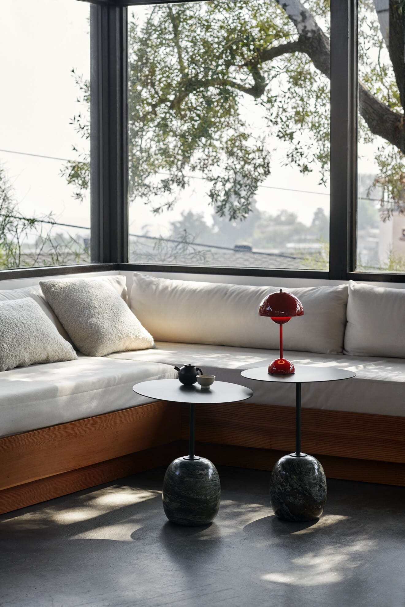 Flowerpot VP9 Oppladbar Lampe Vermilion Red - Bilde 3