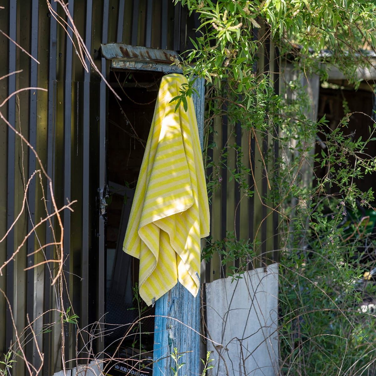 Badehåndkle Pristine/Yellow 70x140 - Hovedbilde