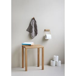 TRHO_Rel MOEBE_Toilet-Roll-Holder_IC_Oak-Brass_Low-Res_01.JPG