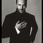 RI1007_Rel tom_ford_new_mags_bok_1.png